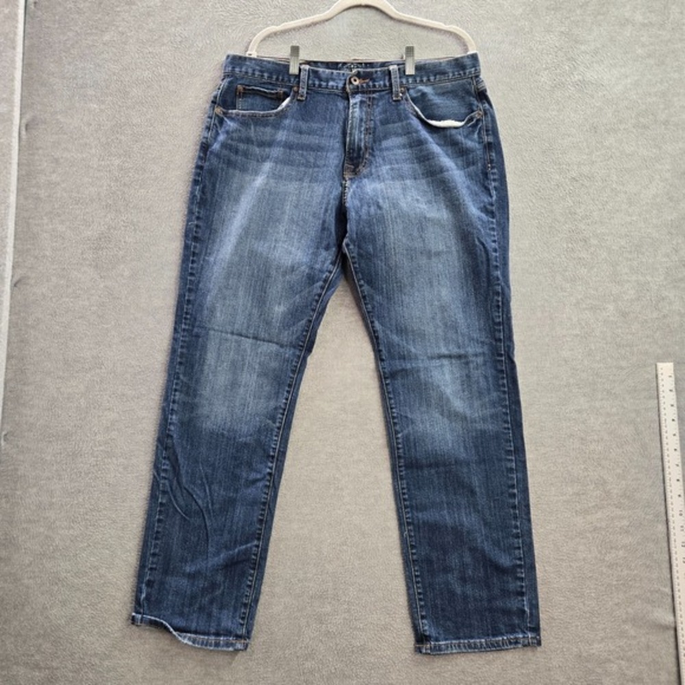Lucky Brand Men Jeans 36x32 Blue Denim Straight Mid Rise